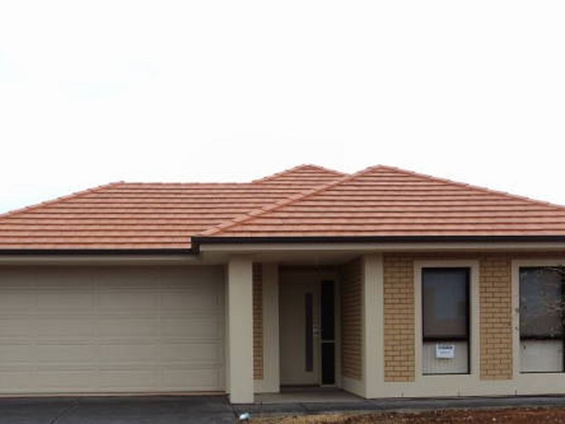 7 Hawick Avenue, Blakeview SA 5114