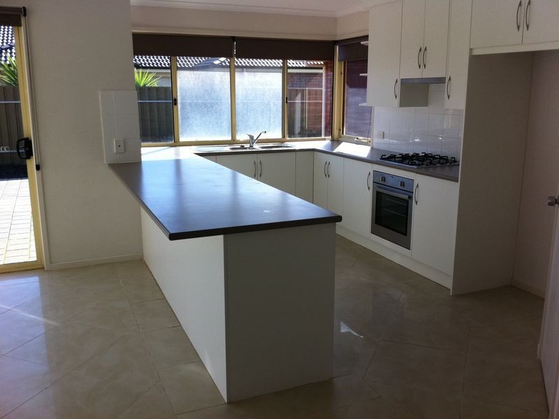 5 St George Court, Andrews Farm SA 5114