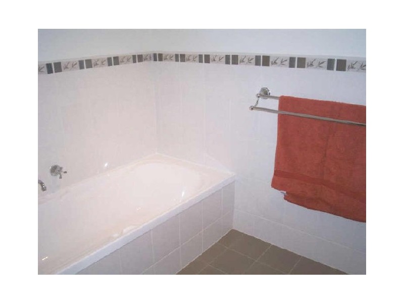 20 COMMODORE PARADE, Andrews Farm SA 5114