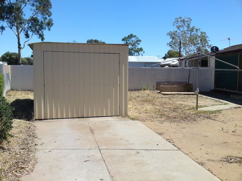 2 Beadnall Tce, Gawler West SA 5118