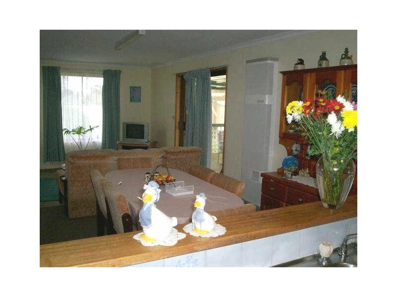 6 ROBINSON ROAD, Willaston SA 5118