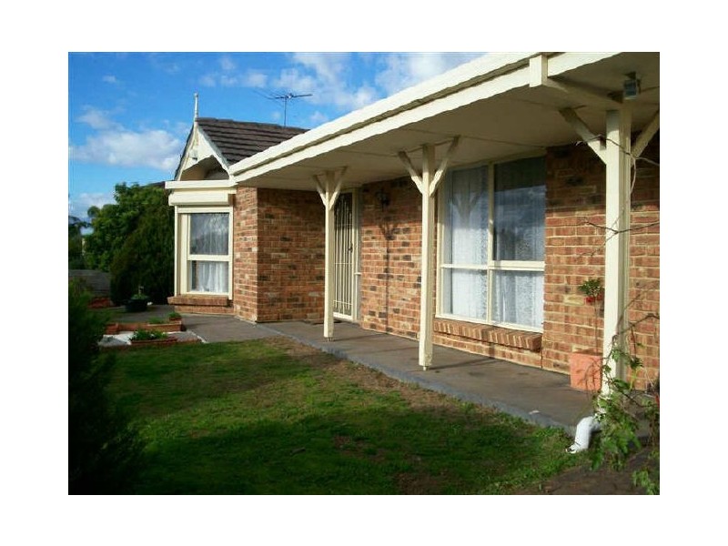 8 MCGAHAN CRESCENT, Gawler East SA 5118