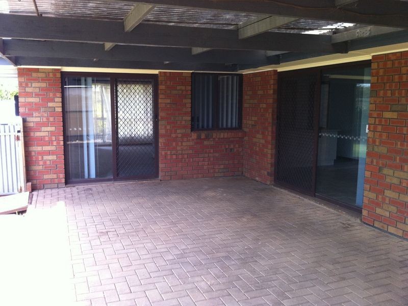 3 Parham Court, Evanston Park SA 5116