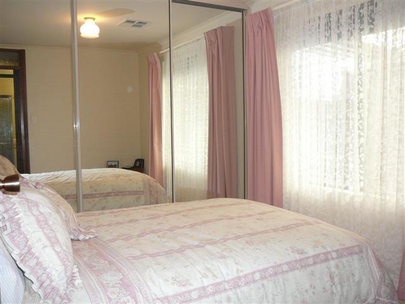 21 Holness Ave, Gawler East SA 5118