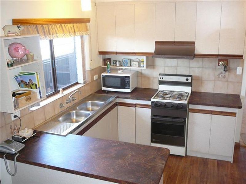 21 Holness Ave, Gawler East SA 5118