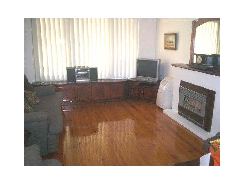 8 CHAMBERLAIN ROAD, Willaston SA 5118