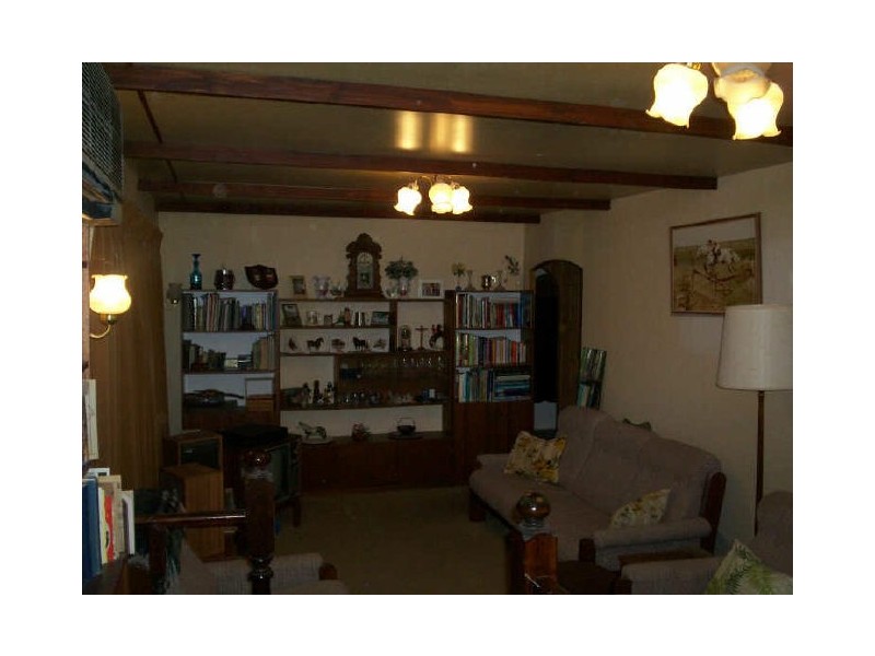 142 EIGHTH AVENUE, Hillier SA 5116