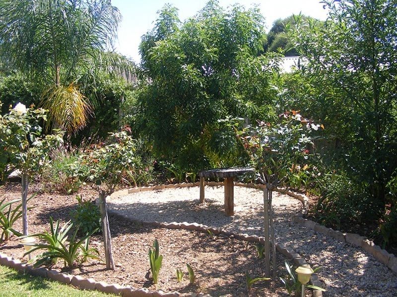 24 St Albans Road, Evanston Park SA 5116