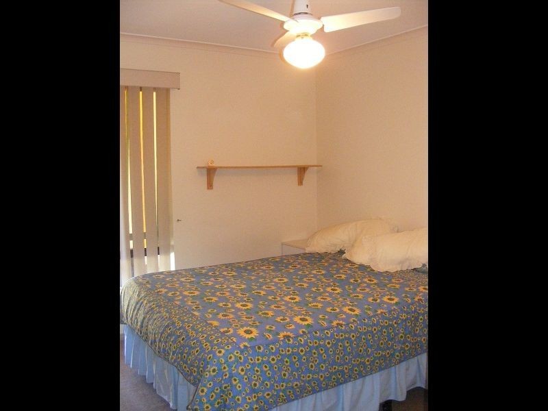 24 St Albans Road, Evanston Park SA 5116