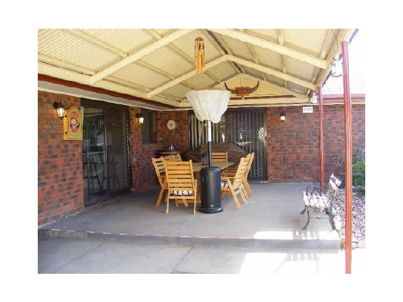 17 CHAMBERLAIN ROAD, Willaston SA 5118