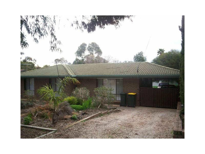 15 DAWKINS AVENUE, Willaston SA 5118