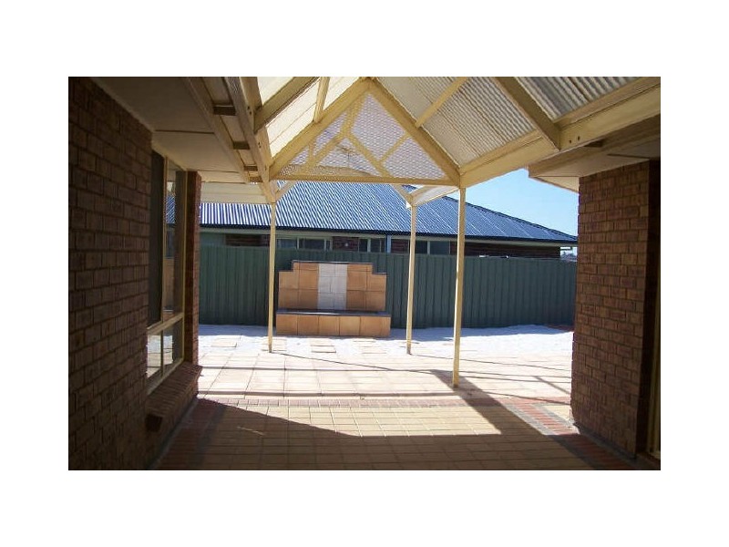 22 OAKLANDS CIRCUIT, Hewett SA 5118