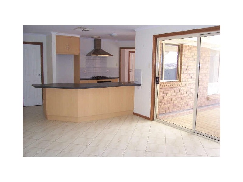 22 OAKLANDS CIRCUIT, Hewett SA 5118