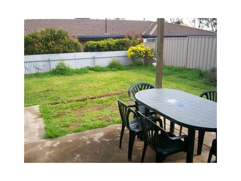 17A HOLNESS AVENUE, Gawler East SA 5118