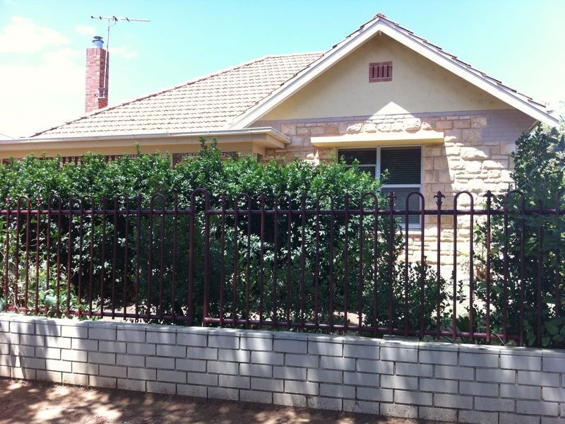 18 First Street, Gawler South SA 5118