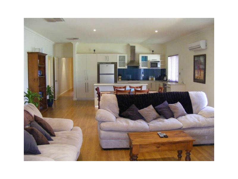 22 MUELLER DRIVE, Evanston Park SA 5116