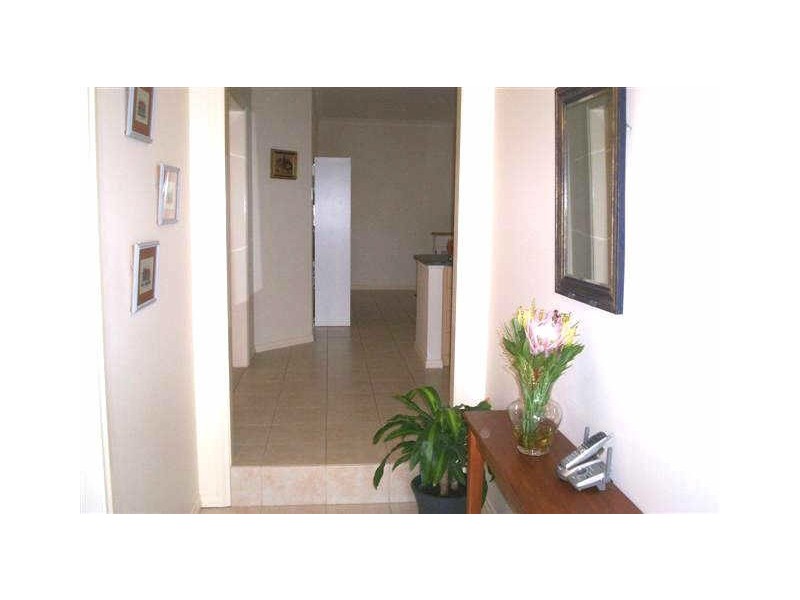 29 BURKE PARADE, Hewett SA 5118