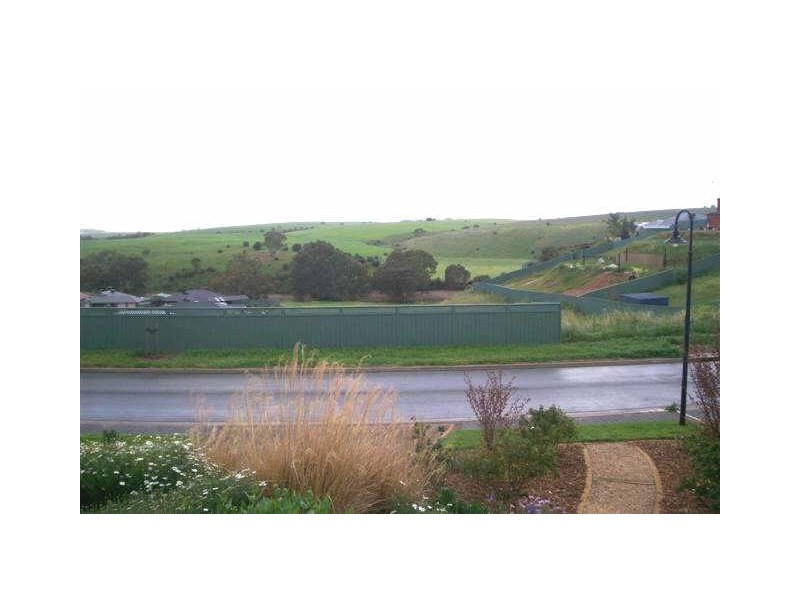 29 BURKE PARADE, Hewett SA 5118