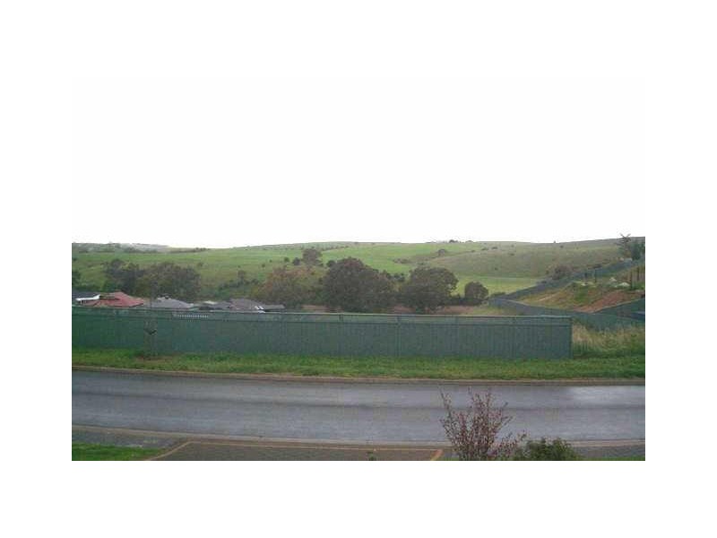 29 BURKE PARADE, Hewett SA 5118