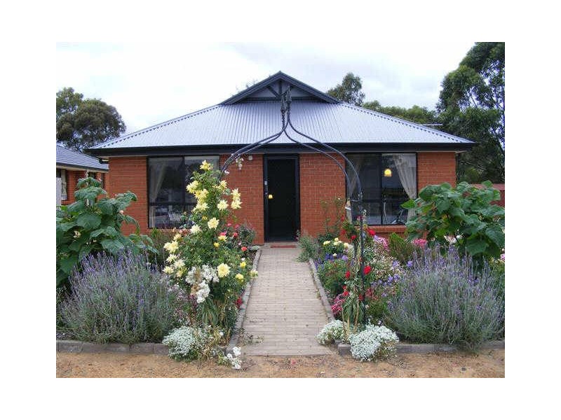 9 GASTON COURT, Williamstown SA 5351