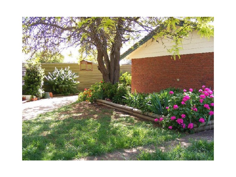 8 MUSGRAVE STREET, Evanston Gardens SA 5116