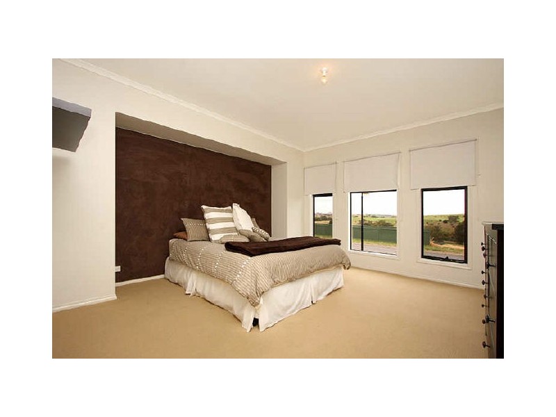 31 BURKE PARADE, Hewett SA 5118