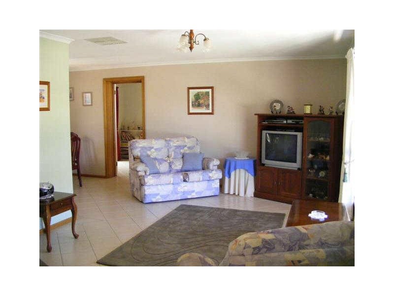 14 ROBINSON ROAD, Willaston SA 5118