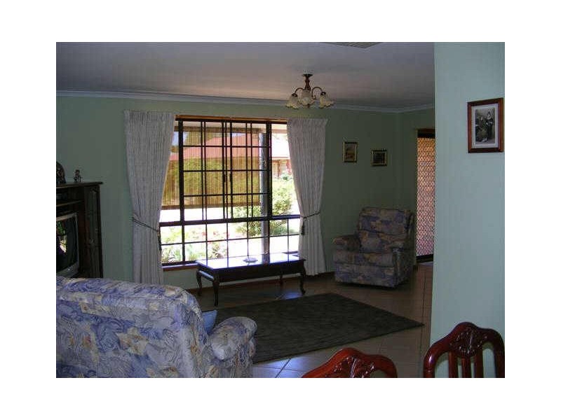 14 ROBINSON ROAD, Willaston SA 5118