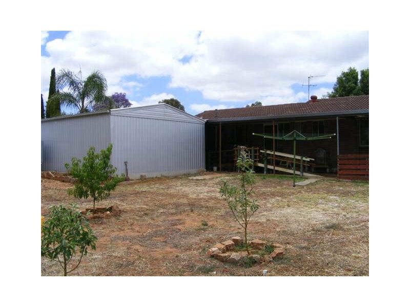 9 BARRINGTON ROAD, Elizabeth Downs SA 5113