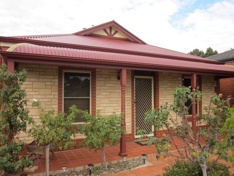 5 Challen Court, Evanston Park SA 5116