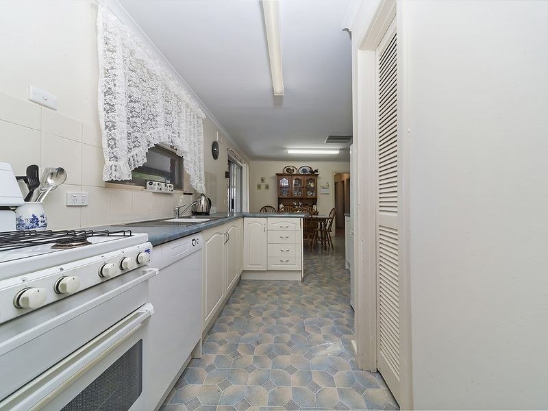 12 Newkree Road, Evanston Park SA 5116