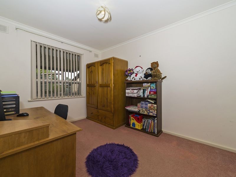 12 Newkree Road, Evanston Park SA 5116