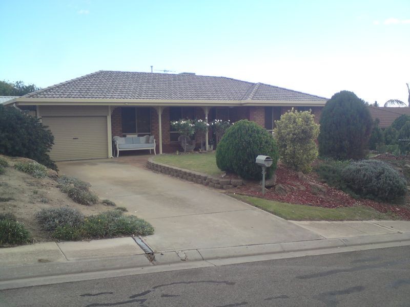 6 Bassett Crescent, Gawler East SA 5118