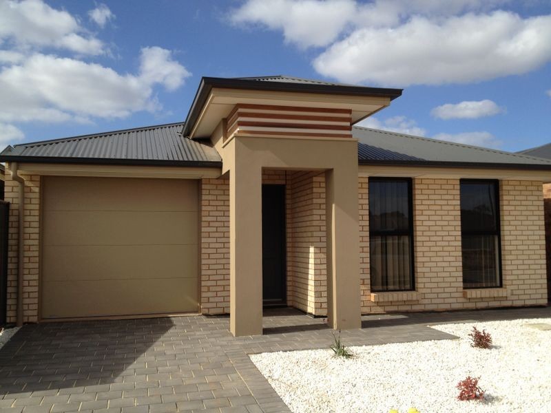 61 Serpentine Circuit, Andrews Farm SA 5114