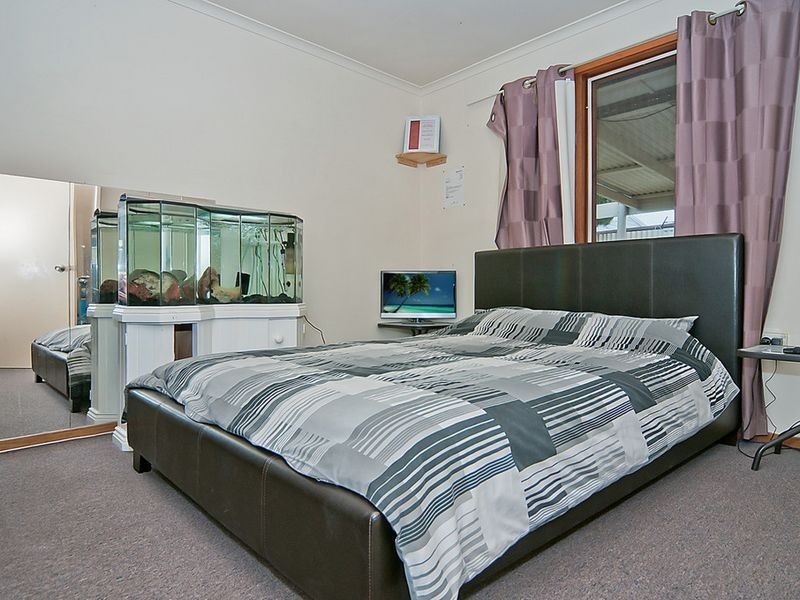 6 Ferguson Terrace, Evanston Gardens SA 5116