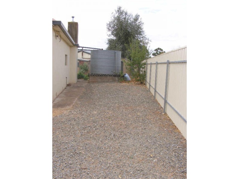 1 RAILWAY CRESCENT, Evanston SA 5116