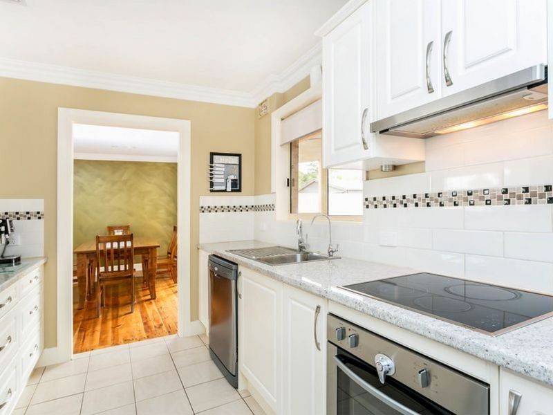 34 St Albans Road, Evanston Park SA 5116