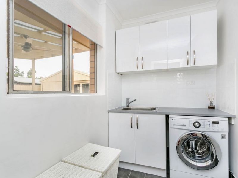 34 St Albans Road, Evanston Park SA 5116