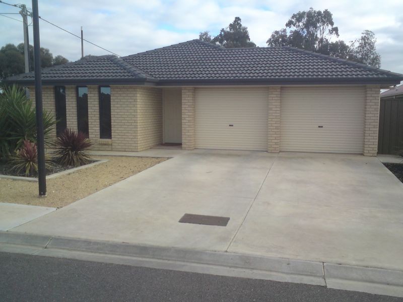 1 Dyson Road, Evanston SA 5116