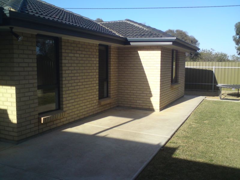 1 Dyson Road, Evanston SA 5116