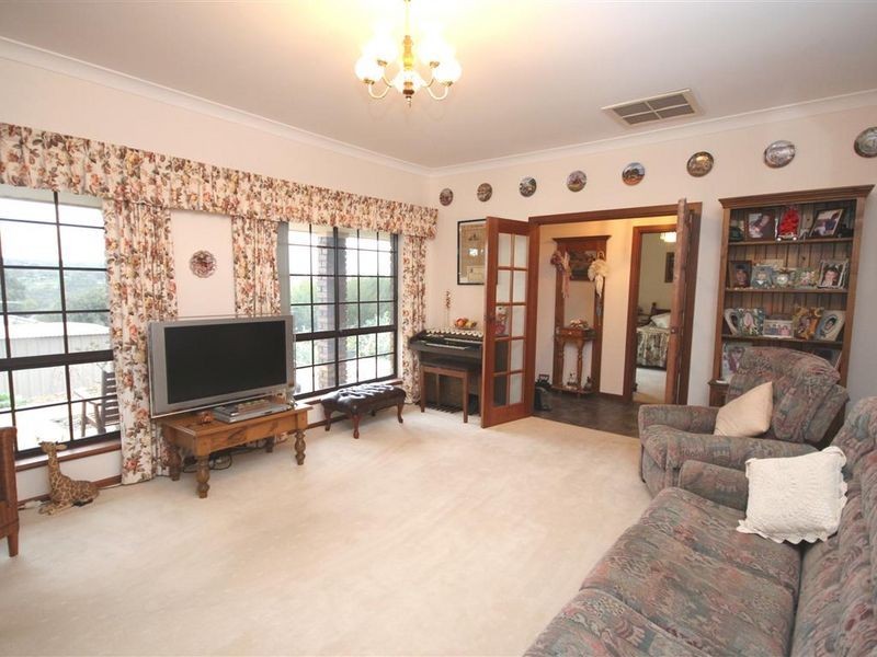 9 Noack Road, Gawler East SA 5118