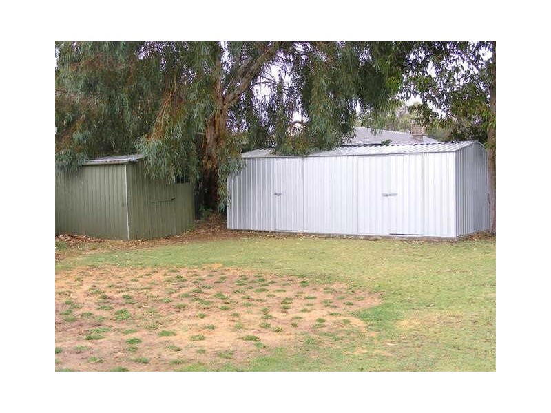 4 MARGARET ROAD, Lewiston SA 5501