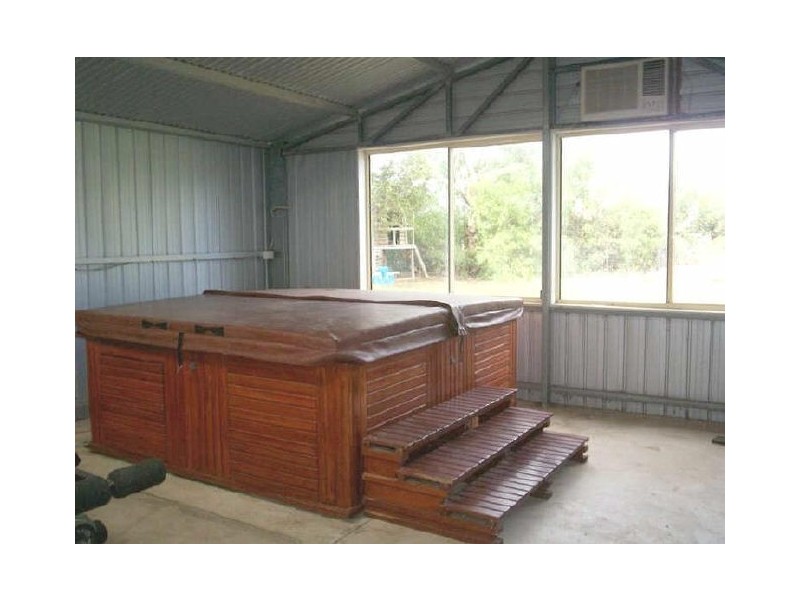 4 MARGARET ROAD, Lewiston SA 5501