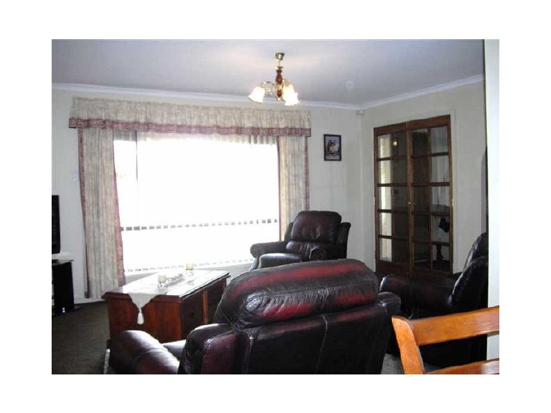 96 LYNDOCH ROAD, Gawler East SA 5118