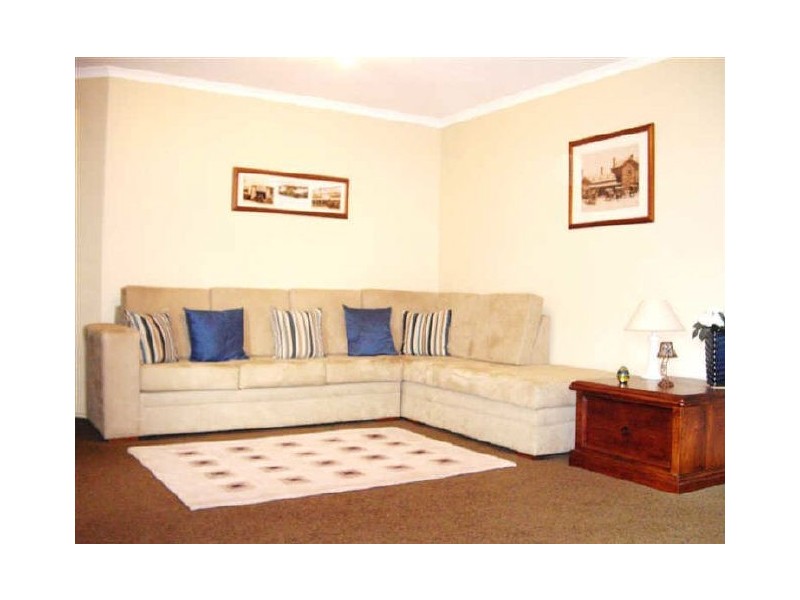 96 LYNDOCH ROAD, Gawler East SA 5118