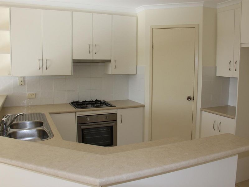 18 Lumsden Court, Evanston Park SA 5116