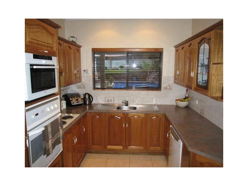 33 EDWARD STREET, Willaston SA 5118