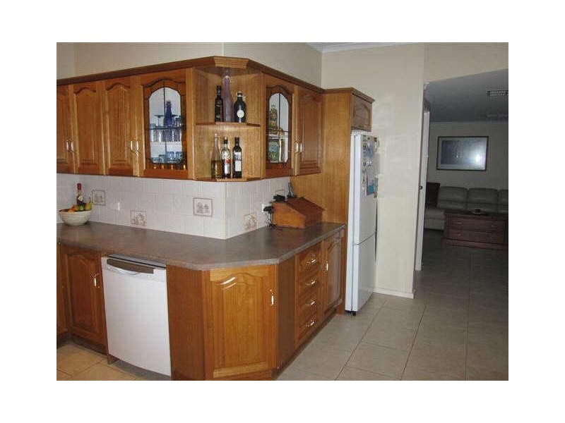 33 EDWARD STREET, Willaston SA 5118