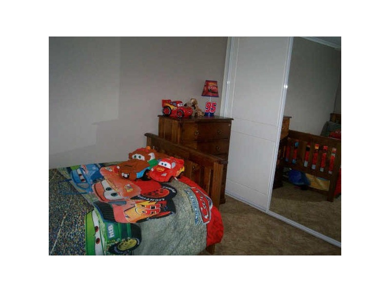 2A BARNETT STREET, Evanston SA 5116