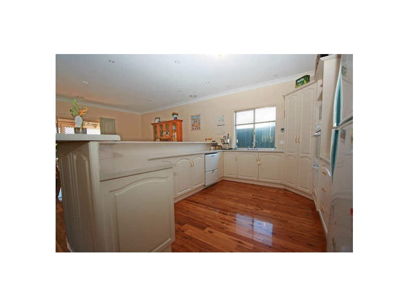 8 EAGLE COURT, Hewett SA 5118